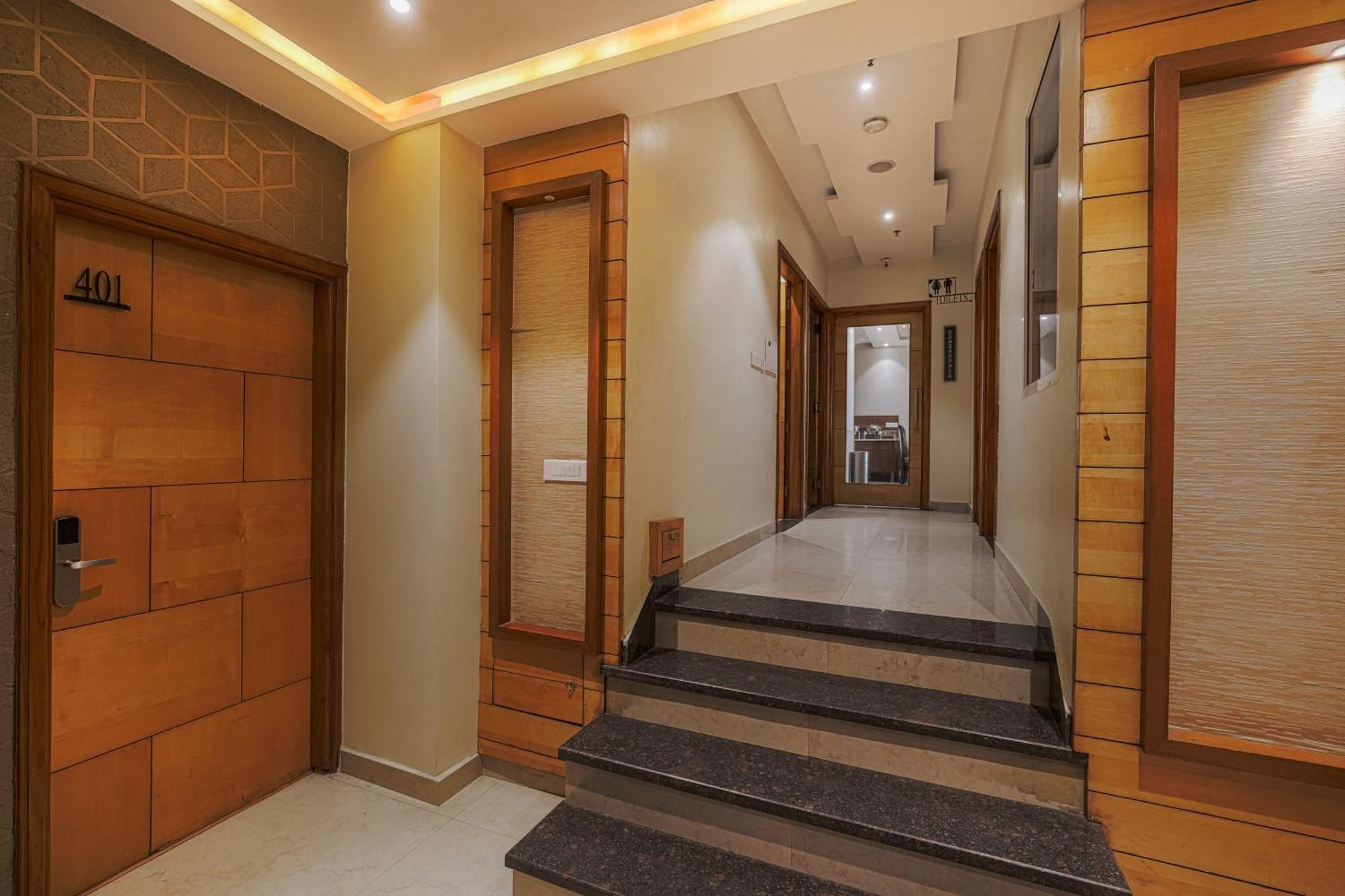 Csjs Inn Hotel Amritsar Exterior foto